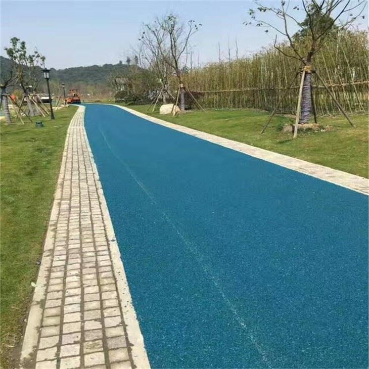 অ্যাসফল্ট রঙিন পেইন্ট